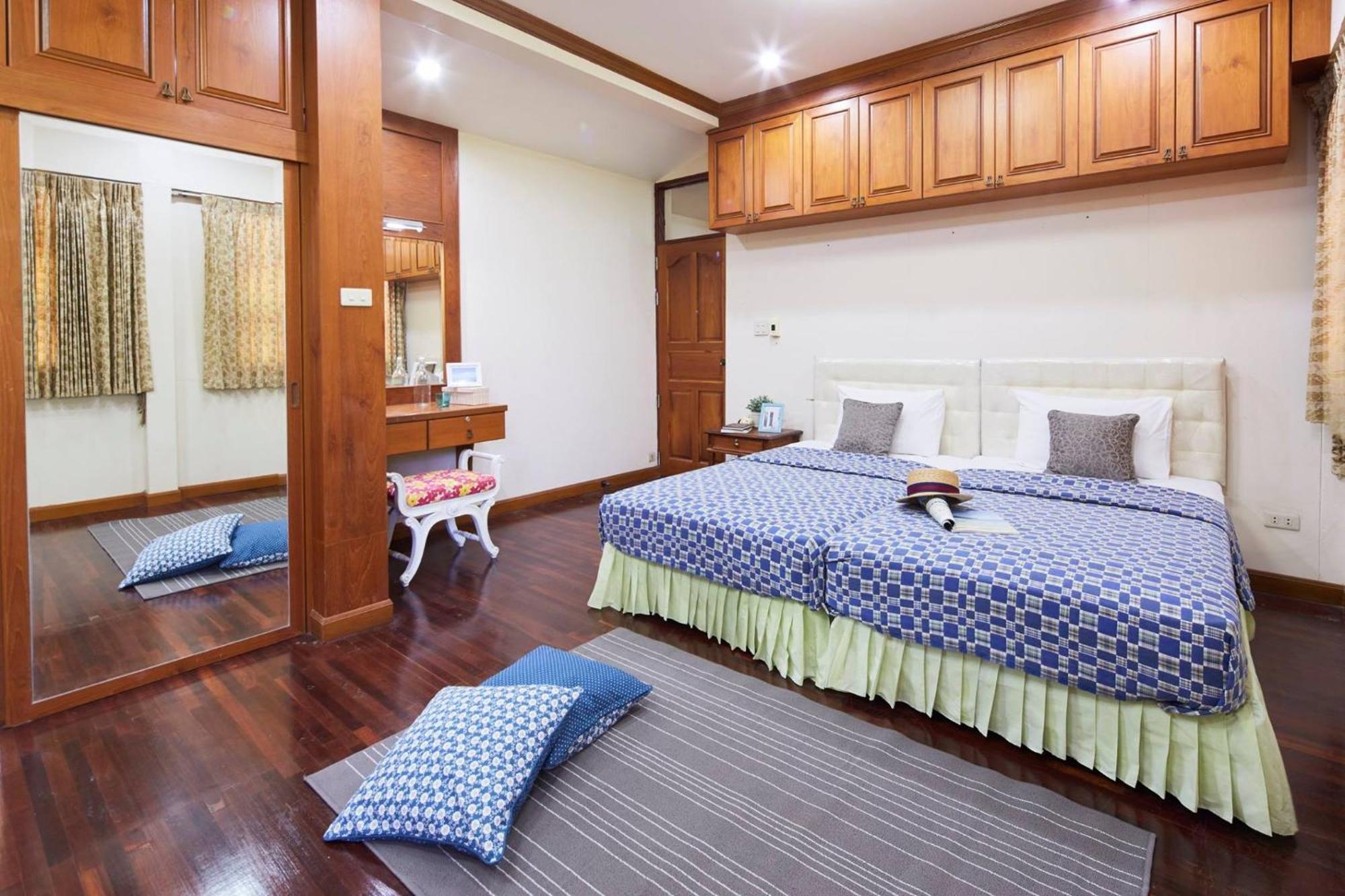 Villa Navin Jomtien Beach Buitenkant foto